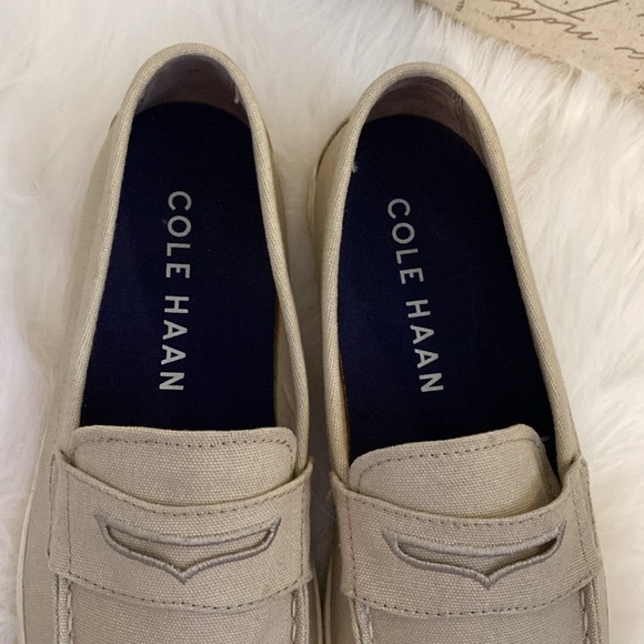 Cole Haan penny Loafers. Size 8. Excellent condition. Beige. - Picture 3 of 8